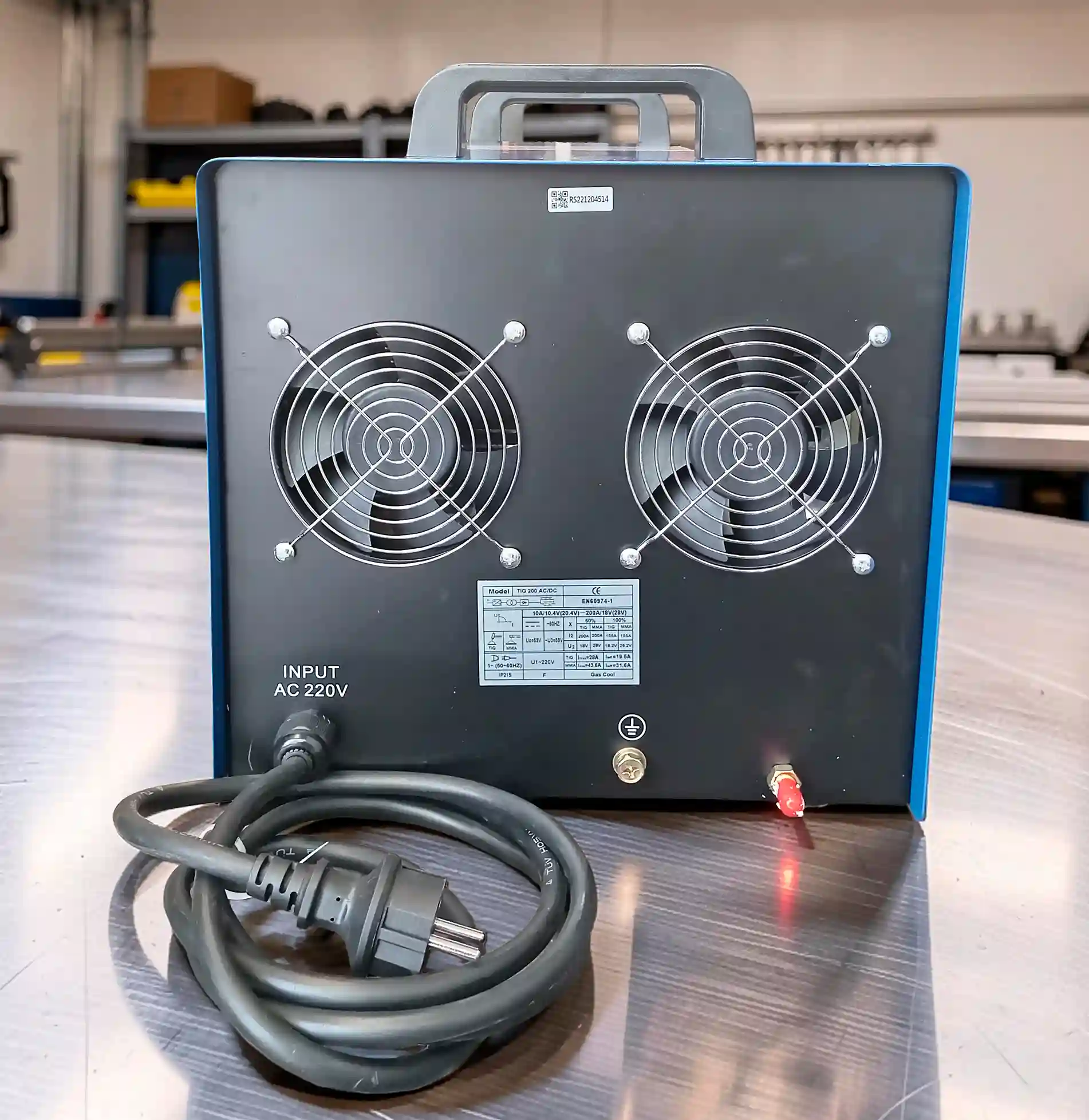 posterior de Tig 200 AC DC 11zon