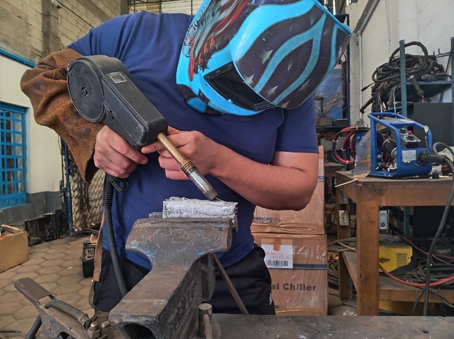 Pistola spoolgun para soldar aluminio