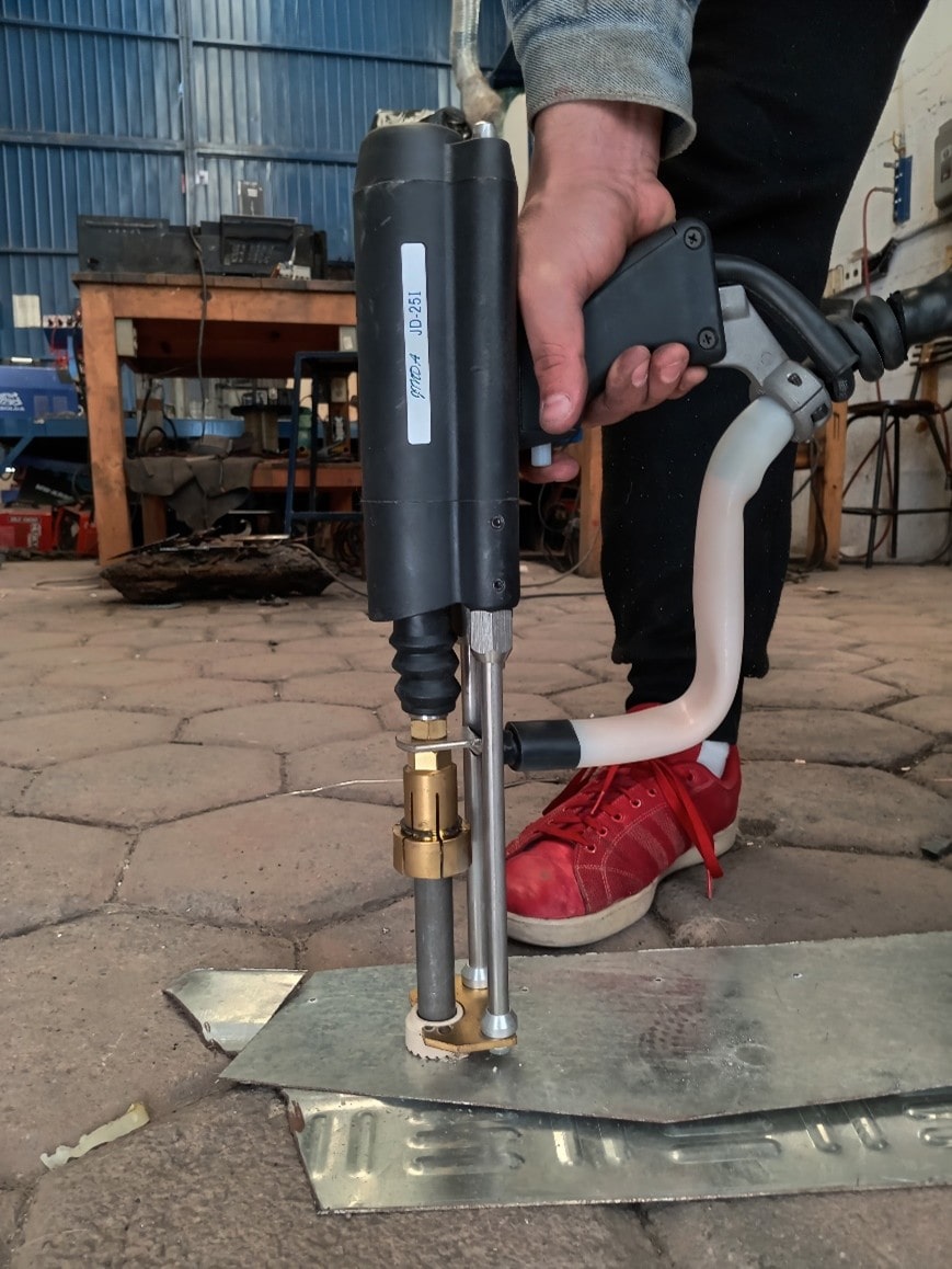 pistola para perneadora